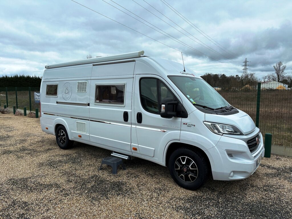 Autocaravana CAMPEREVE MAGELLAN 746 LIMITED